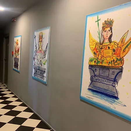 Santuzza Art מלון 3*